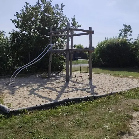 8 Person In Hemmet Falen